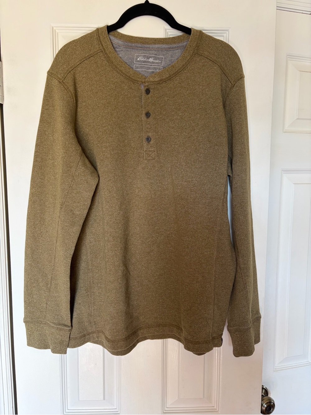 Eddie Bauer Men's Olive-Style Long Sleeve Henley